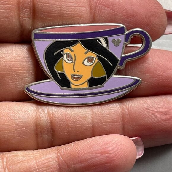 Disney Jasmine Princess Trading Pin Aladdin Tea Cup Brooch Lapel Pin Jewelry - Picture 3 of 7